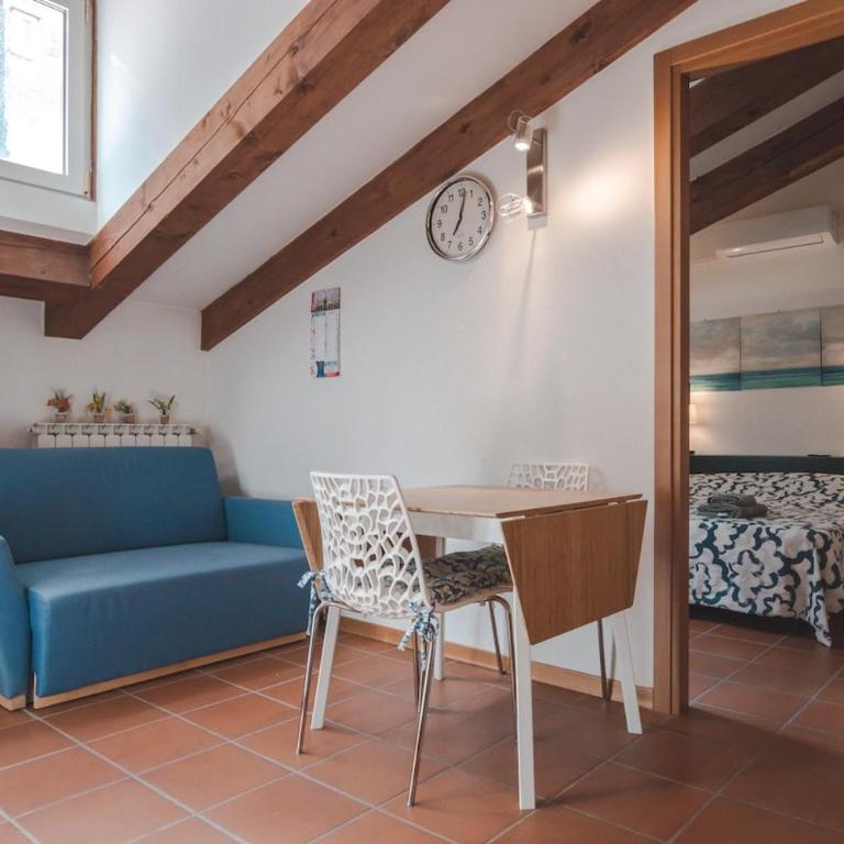 PONTEROSSO TorreBianca Elegant Suite-Fibra WiFi - Appartamento con 1 Camera da Letto - 10