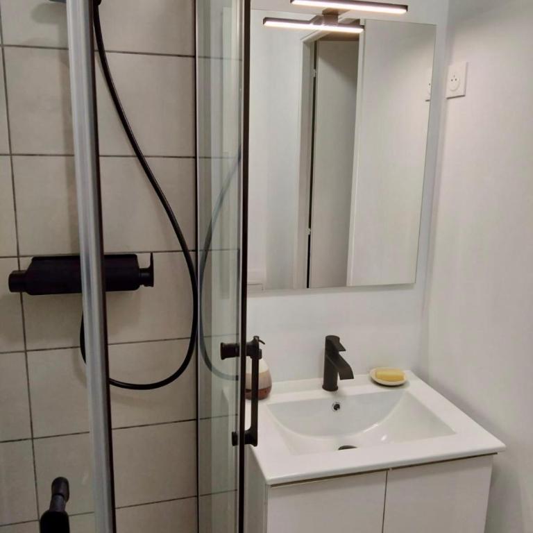 TERRAVITA - Bel Appartement - Calais Centre - Appartement 1 Chambre - 8