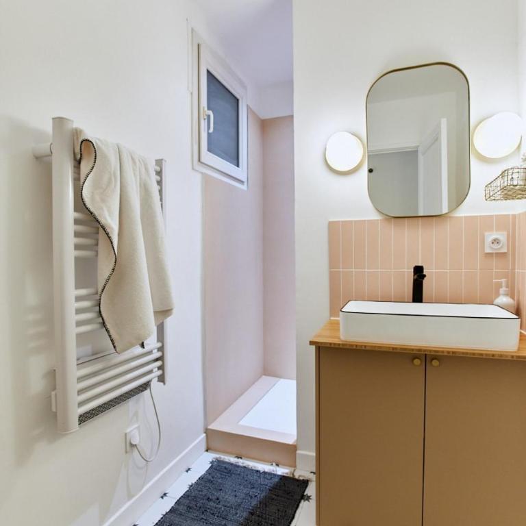 Appartement refait à neuf entre plage et vieux port - Apartment mit 2 Schlafzimmern - 54