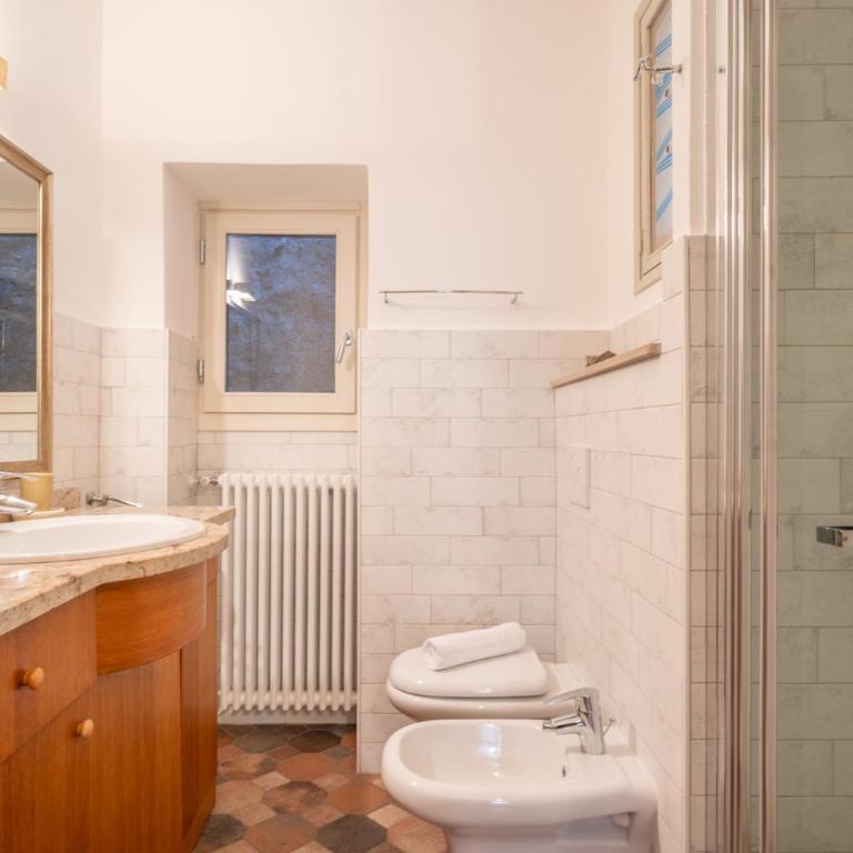 CHIAVE DI VOLTA Lovely Guesthouse with Terrace - Camera Matrimoniale con Bagno Privato - 4