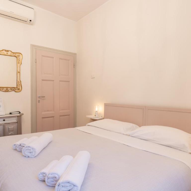 CHIAVE DI VOLTA Lovely Guesthouse with Terrace - Camera Matrimoniale con Bagno Privato - 6