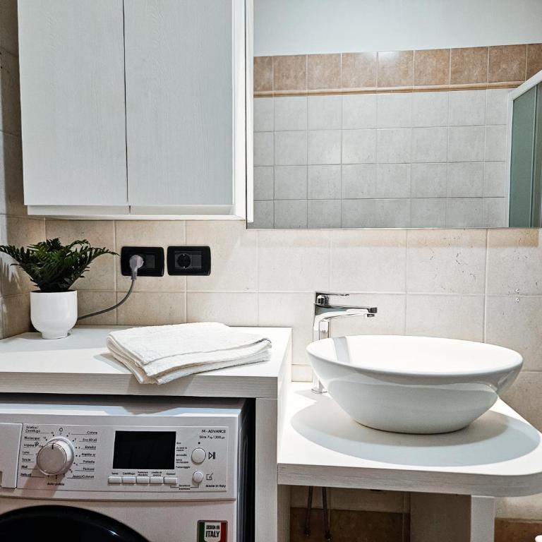Altavista - Vista lago panoramica 180 gradi - Appartamento con 2 Camere da Letto - 16