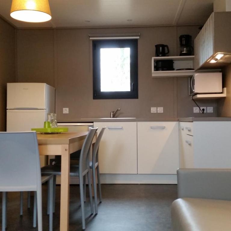VVF Amboise Les Châteaux de la Loire - Chalet con 2 Camere da Letto - 7