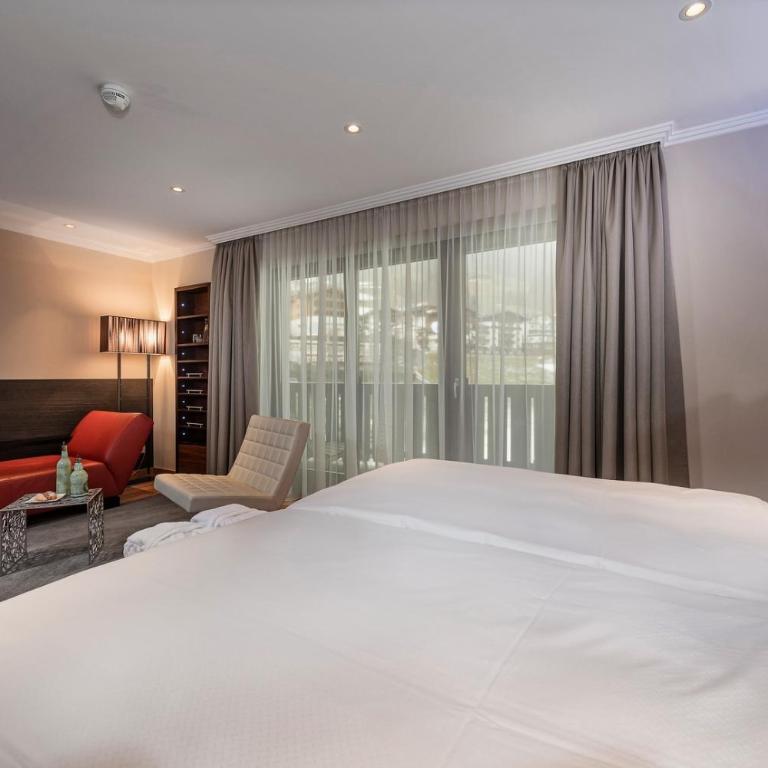 Alpinresort ValSaa - Adults Only - Junior Suite mit Bergblick - 12