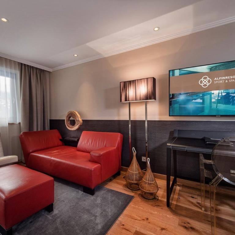 Alpinresort ValSaa - Adults Only - Junior Suite mit Bergblick - 15