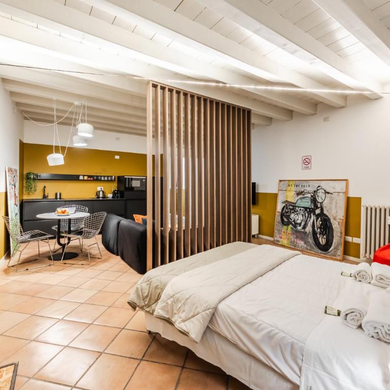 Riverwalk al Castello up to 3 people - Appartamento con 1 Camera da Letto - 70