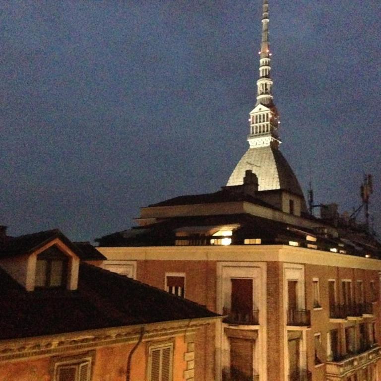 Sui Tetti di Torino - Centro - Piazza Castello - Appartamento con 2 Camere da Letto e Vista Città - 6