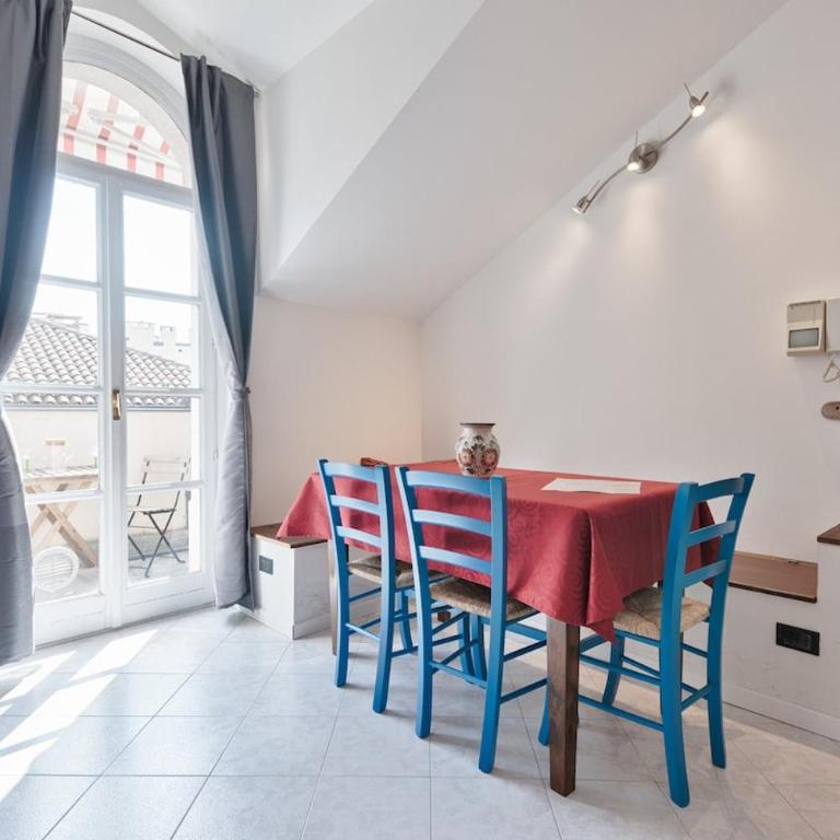 Sui Tetti di Torino - Centro - Piazza Castello - Appartamento con 2 Camere da Letto e Vista Città - 29