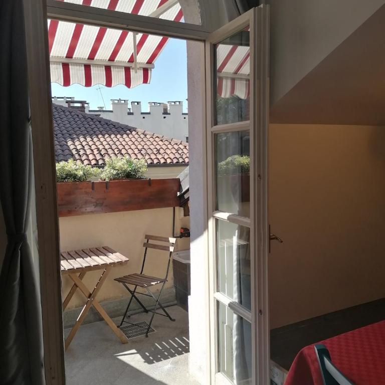 Sui Tetti di Torino - Centro - Piazza Castello - Appartamento con 2 Camere da Letto e Vista Città - 47