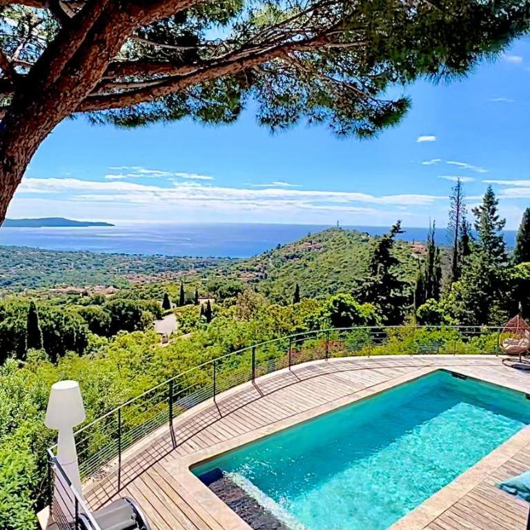 Découvrez la Villa « The View » - Villa - 38