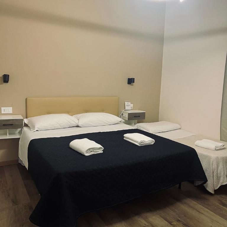 Il Galileo Rooms - Deluxe Triple Room - 2