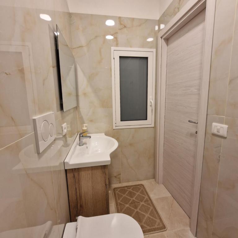 House in the castle VIA GRAMIGNANI N 35 CATANIA - One-Bedroom House - 5