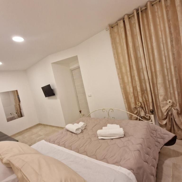 House in the castle VIA GRAMIGNANI N 35 CATANIA - One-Bedroom House - 6