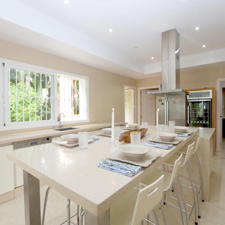 Estepona East Luxury Family Villa ROSA - Villa con piscina privada - 7
