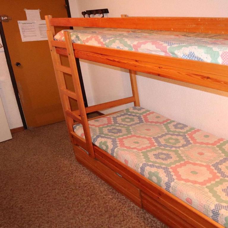 Studio calme, balcon, à 100m des pistes et commerces - idéal pour 4 personnes - FR-1-322-579 - Estudio - 7