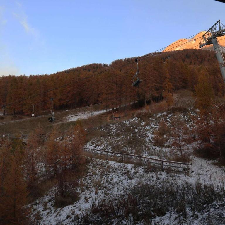 Studio calme, balcon, à 100m des pistes et commerces - idéal pour 4 personnes - FR-1-322-579 - Estudio - 10