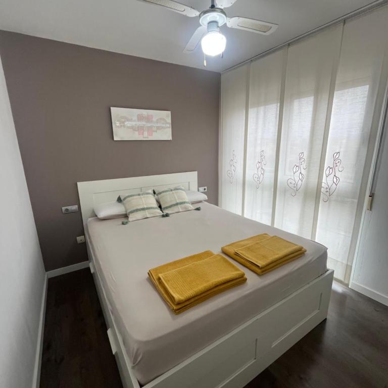 Apartamento Mar y Montaña - Two-Bedroom Apartment - 3