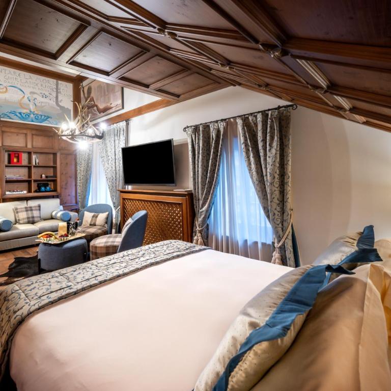 Ambra Cortina Luxury&Fashion Hotel - Suite con Vasca Idromassaggio - 5