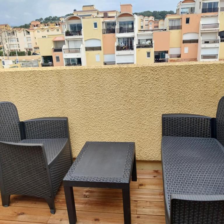 Le Quai401 YourHostHelper - Appartement 1 Chambre avec Terrasse - 26