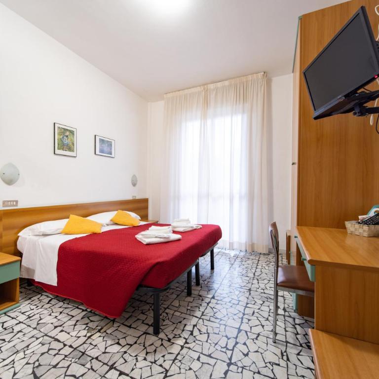 Hotel Cortina - Camera Matrimoniale/Doppia con Letti Singoli - 10