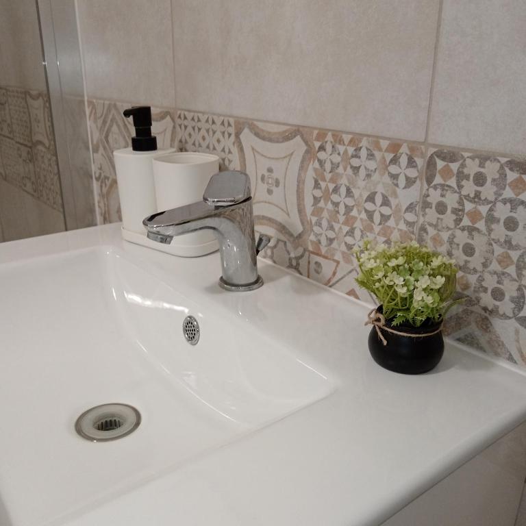 Sea sicily home - One-Bedroom House - 33