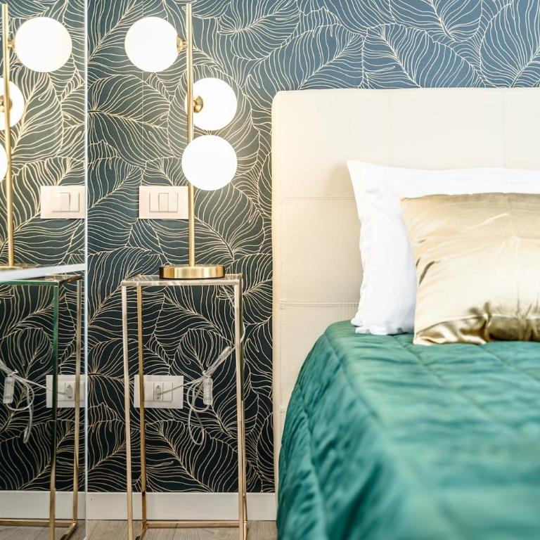 City Center Luxury Portofino - Free Parking - AC - Appartamento con 2 Camere da Letto - 95