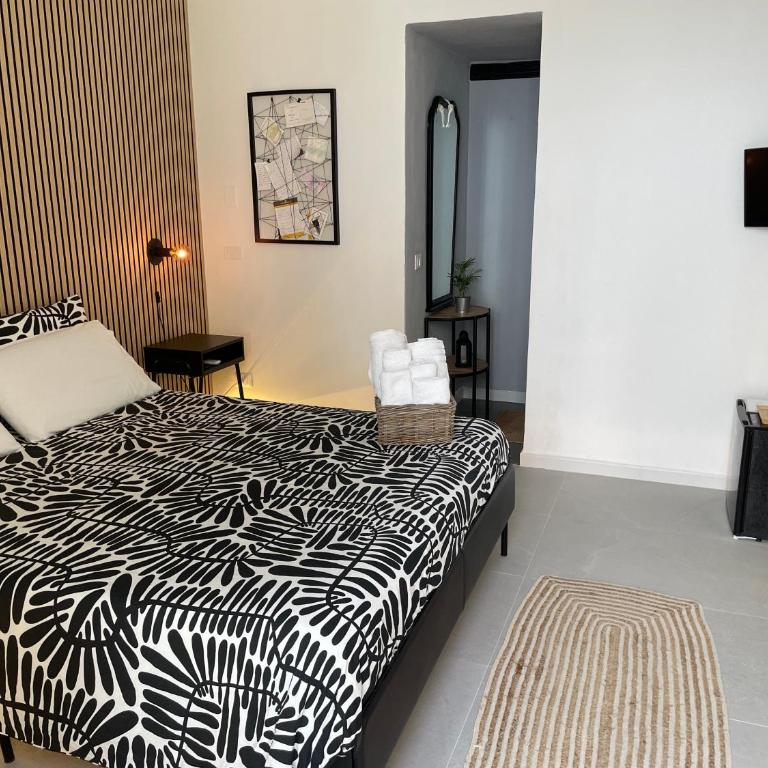 Sea view life - Zimmer mit Kingsize-Bett und Meerblick - 4