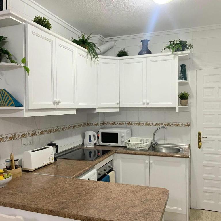 La Florida Apartment Near Emerald Isle Complex - Bungalow de 2 dormitorios - 8