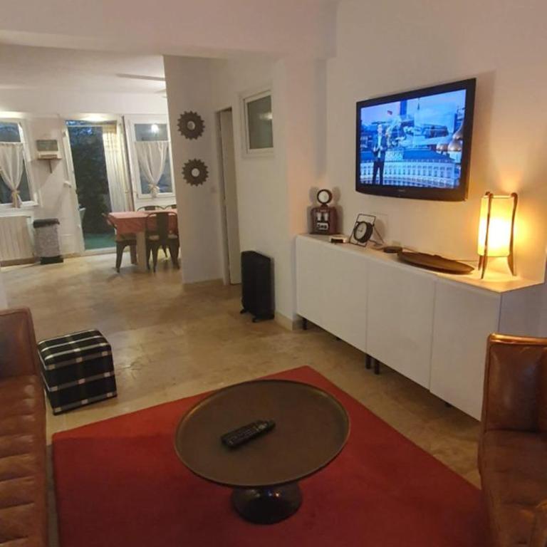 Maison Cosy Intra-muros, clim, parking, extérieur - Casa con 4 camere da letto - 37