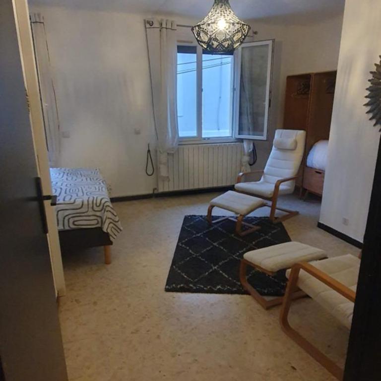 Maison Cosy Intra-muros, clim, parking, extérieur - Casa con 4 camere da letto - 48