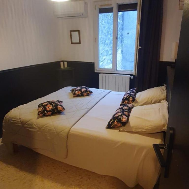 Maison Cosy Intra-muros, clim, parking, extérieur - Casa con 4 camere da letto - 53