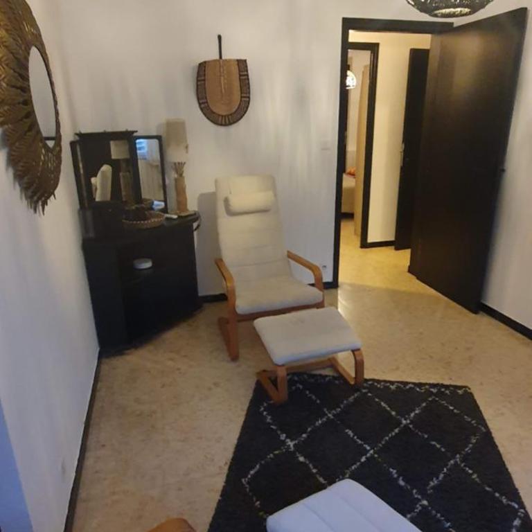 Maison Cosy Intra-muros, clim, parking, extérieur - Casa con 4 camere da letto - 49