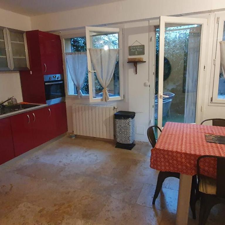 Maison Cosy Intra-muros, clim, parking, extérieur - Casa con 4 camere da letto - 62