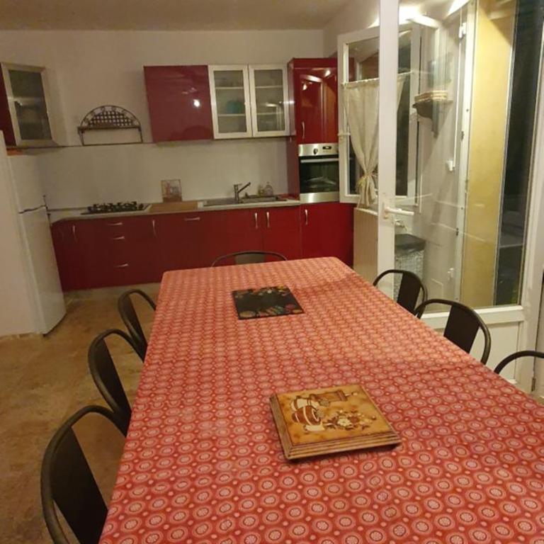 Maison Cosy Intra-muros, clim, parking, extérieur - Casa con 4 camere da letto - 27