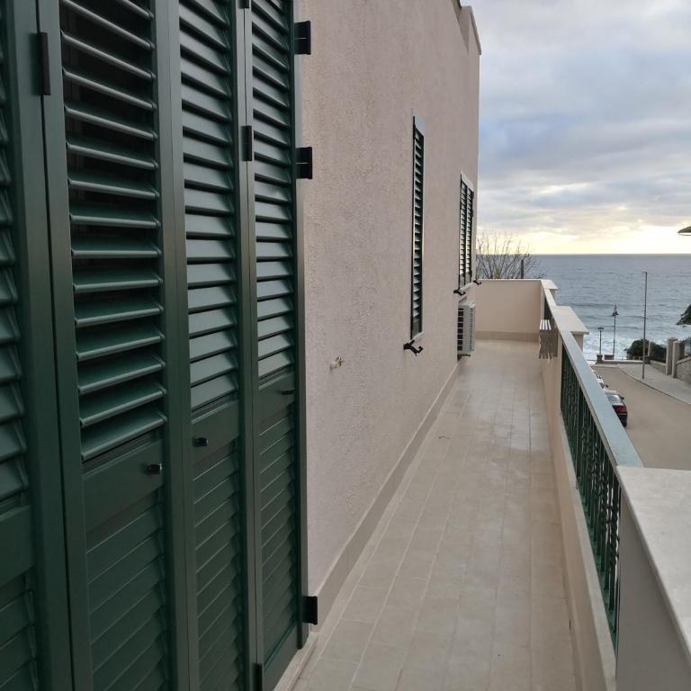 Zona residenziale, appartamento incantevole vista mare Via Antonio Gramsci, 18, 07041 Alghero SS - Apartment - 73