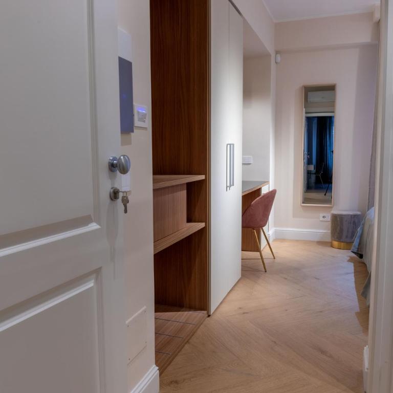 Flat Urban Suites - Deluxe Queen Room - 6