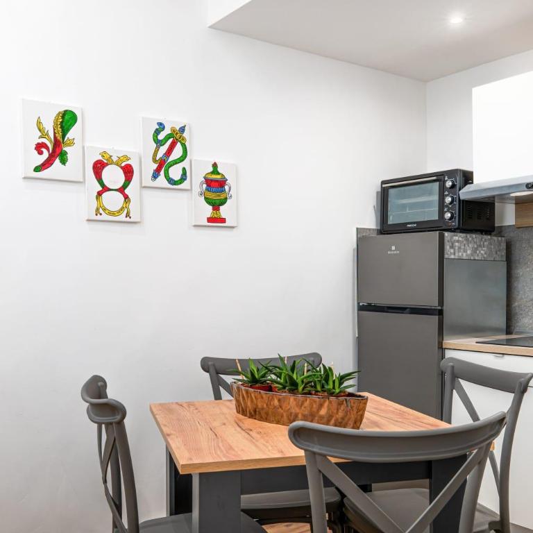 105 Apartments - Camera Matrimoniale/Doppia con Letti Singoli con Bagno Privato - 1