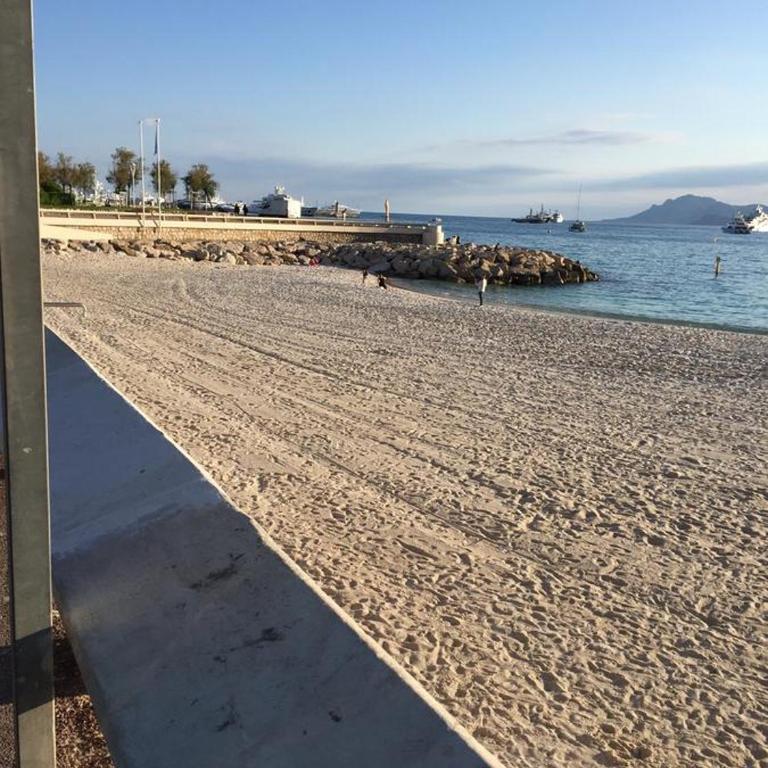 Studio cosy Cannes à 250 m de la plage, pointe Croisette - Appartement 1 Chambre - 17
