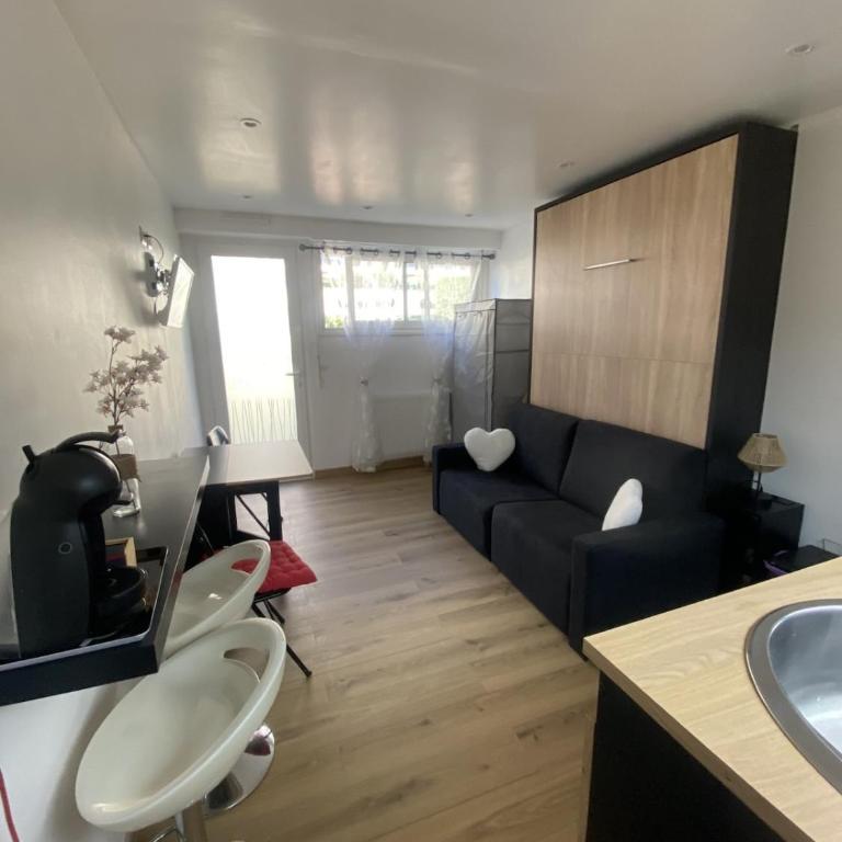 Studio cosy Cannes à 250 m de la plage, pointe Croisette - Appartement 1 Chambre - 9