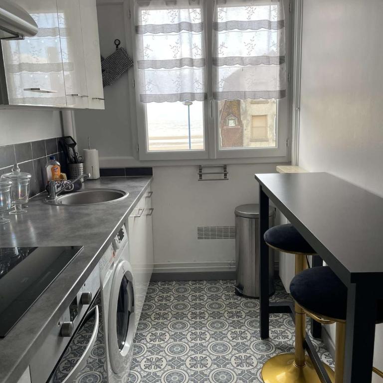 La Suite Féline - vu mer exceptionnelle ! - Apartamento de 1 dormitorio - 2