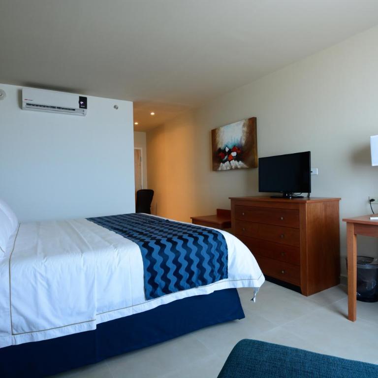 Holiday Inn Express Cabo San Lucas by IHG - Habitación Estándar - 3