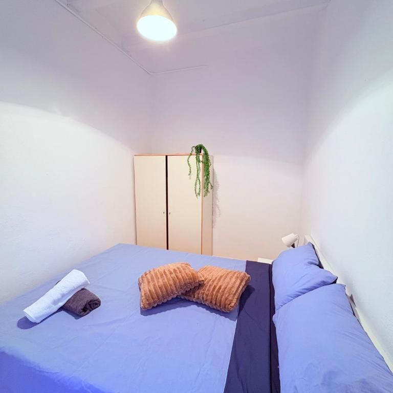 Amazing and stylish flat for 4 people with breakfast included 2 blocks away from Poblenou beach - One-Bedroom Apartment - 24