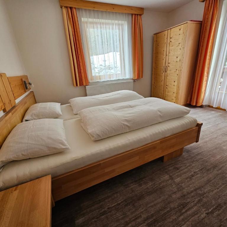 Pension Appartement Ambrosi - Apartment mit 1 Schlafzimmer und Balkon - 4