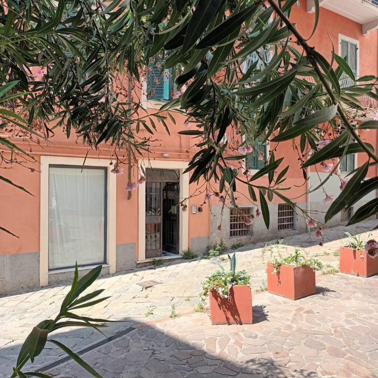 Bernardino Studio Apartment - La Spezia, Cinque Terre - Two-Bedroom Apartment - 3