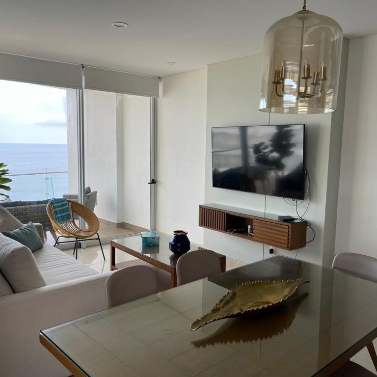 Luxury apartment with an ocean view - Golden Zone - - Three-Bedroom Apartment - 14