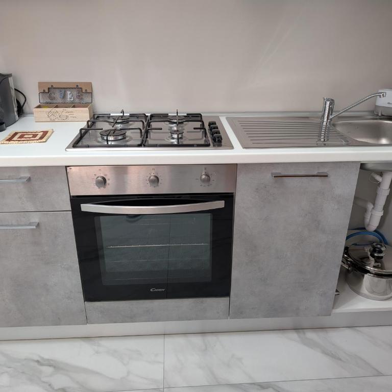 Infinity House Catania - One-Bedroom Apartment with Spa Bath - 15