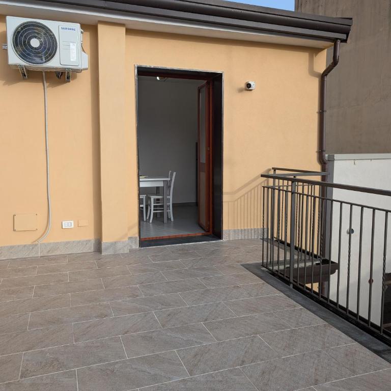Infinity House Catania - One-Bedroom Apartment with Terrace - 5
