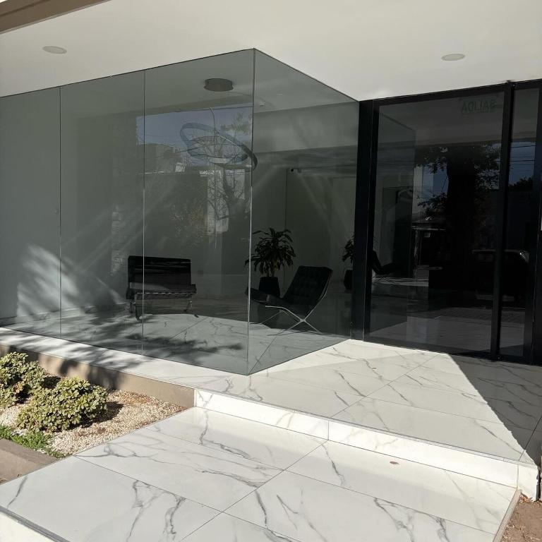 Moderno departamento céntrico - Apartamento de 3 dormitorios - 38