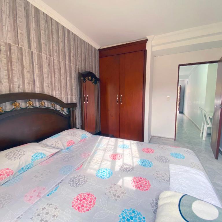 Apartaestudios Granada - Estudio con sofá cama - 5