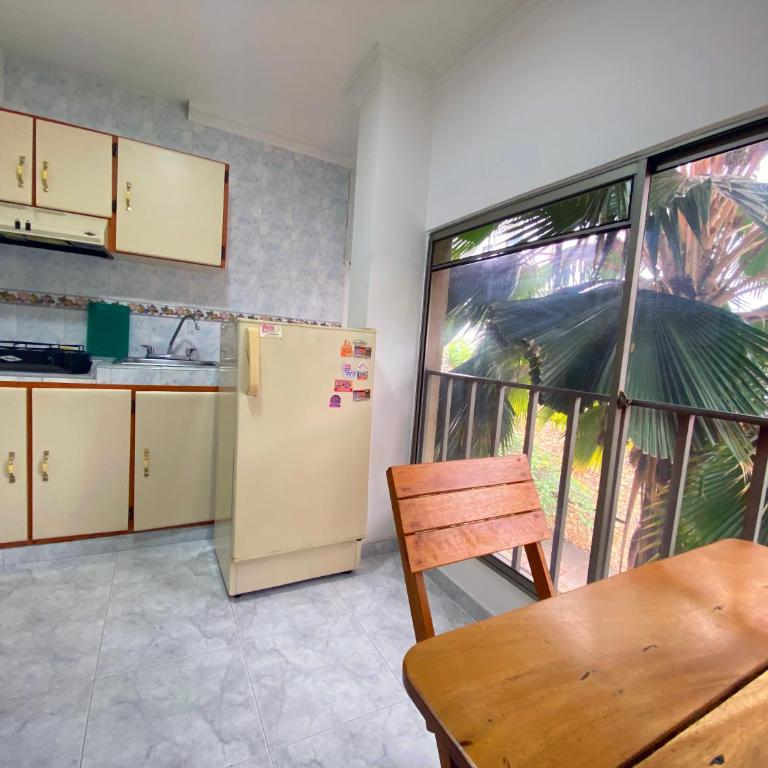 Apartaestudios Granada - Estudio - 1